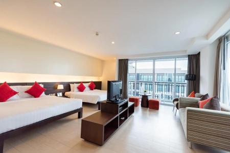 J Pattaya - 37
