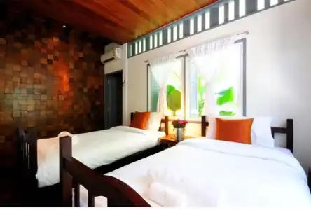 Baan Noppawong - 23