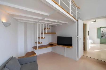 Cliff Side Suites - 109