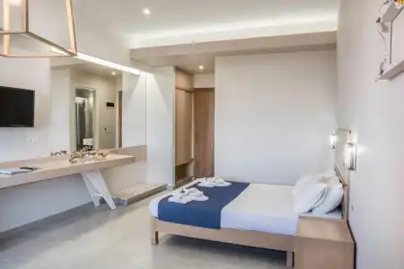 Sea View & Apartments - 57