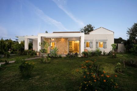 Three Stars Luxury Villas - 1