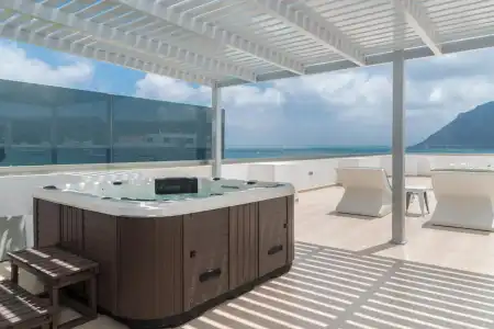 Royal Bay - 31