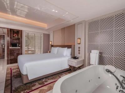 Aira Bangkok Sukhumvit 11 by Kingstons - 49