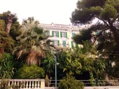 Petit Royal - 9
