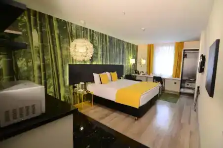 Tempo Suites Airport - 10