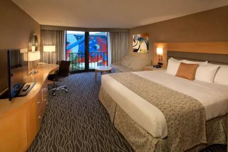 Warwick Seattle - 111