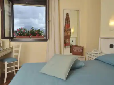 Costa - 50