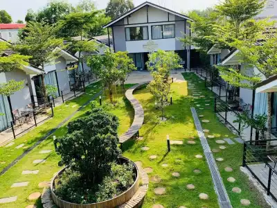 Sandy Clay Bungalows - 90