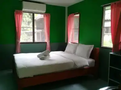 Sarm Mork Guesthouse - 30