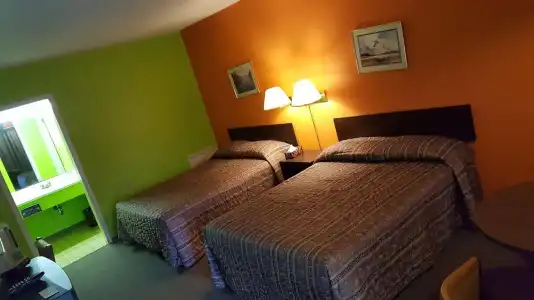 Town N Country Motor Inn - 23