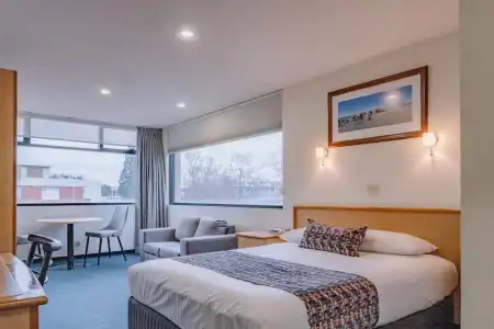 429 Apartments and Suites - 55