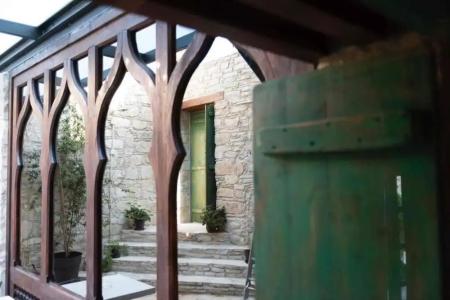 Oinou Strata - Adults Only - 50