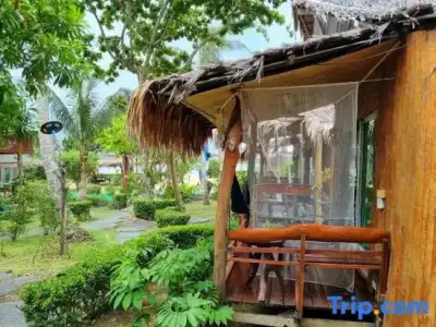 Mook Montra Resort Seafront - 18