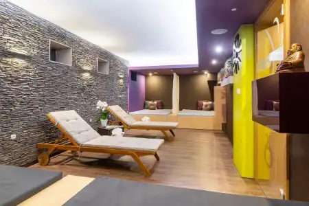 Onyx Luxury - 32