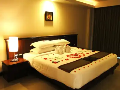 Thanthip Beach Resort - 26