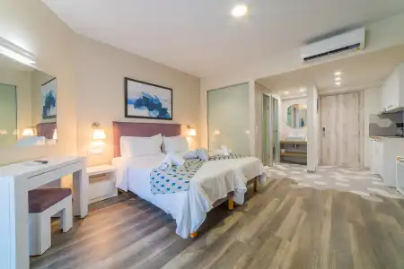 Bio Suites - 3