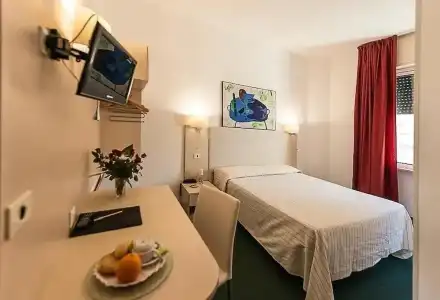 Ariston - 6