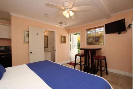 Sunset Cove Beach Resort - 84