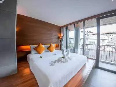 J4 Samui - 6