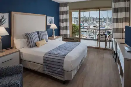 Bay Club & Marina - 68