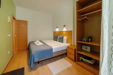 DownTown Guest House - 93