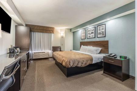 Quality Inn Memphis - 40