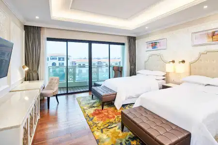 Sheraton Grand Danang Beach Resort & Spa - 44