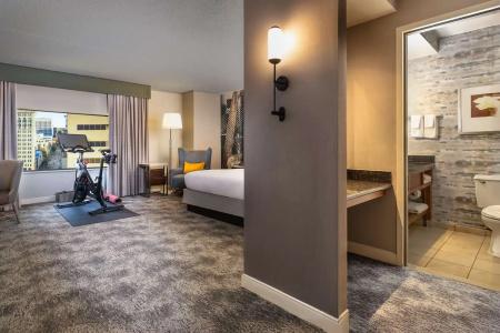 Hilton Lexington/Downtown - 48