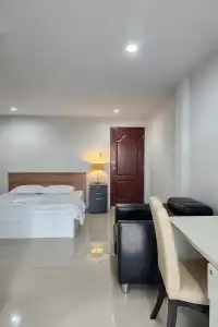 Freesia Bangphi Guest House by ZUZU - 19