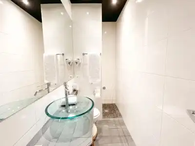 Globe et Cecil Hôtel - 62