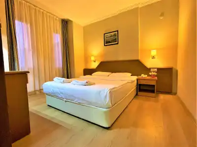 Select Suite & Apart - 21