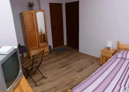 Peter Pan Guest Rooms - 6