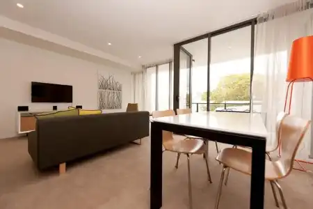 Vine Serviced Apartments - 52
