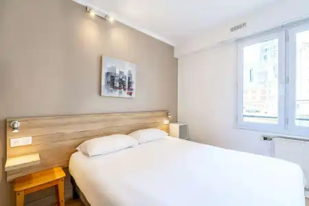 Hôtel Rouen Alba - 4