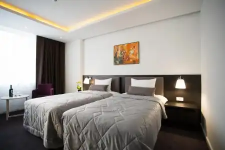 New City & Restaurant Niš - 1