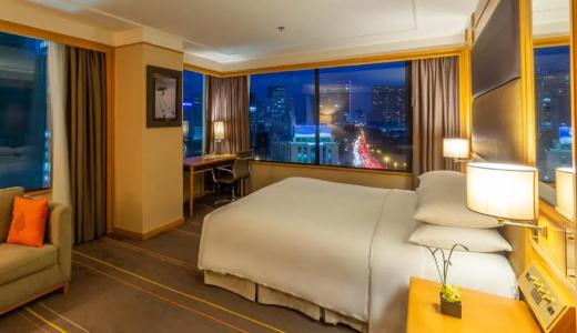 Renaissance Riverside Saigon - 94