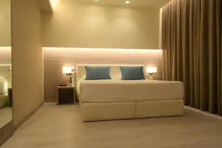 Continental - 23