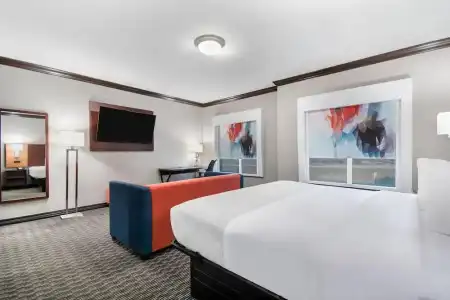 Hawthorn Suites by Wyndham Lubbock - 63