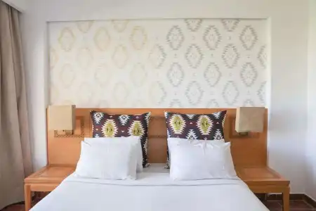 Tamra Beach Resort - 38