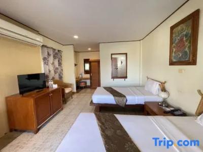 Golden Pine Beach Resort - 171
