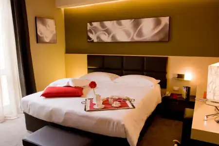 UNAHOTELS Villa dei Platani Foligno - 51