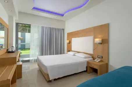 Oceanis Beach - 32