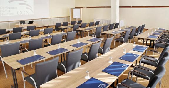 Courtyard by Marriott Dresden - 9