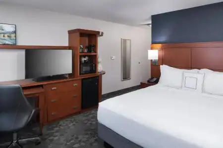 Courtyard by Marriott Austin Parmer/Tech Ridge - 15
