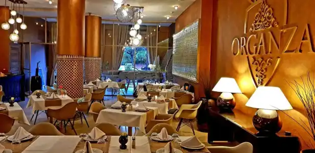 Dellarosa Boutique and Spa - 1
