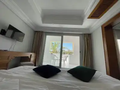 Marina Palace - 81