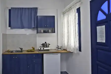 Roula Villa Studios & Apartments - 165