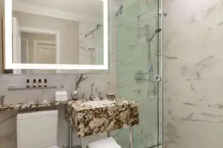 Fairmont Vancouver - 61