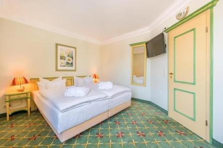 Rugard Thermal Strandhotel - 77