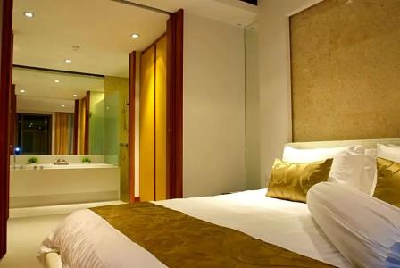 Pearl of Naithon - 108